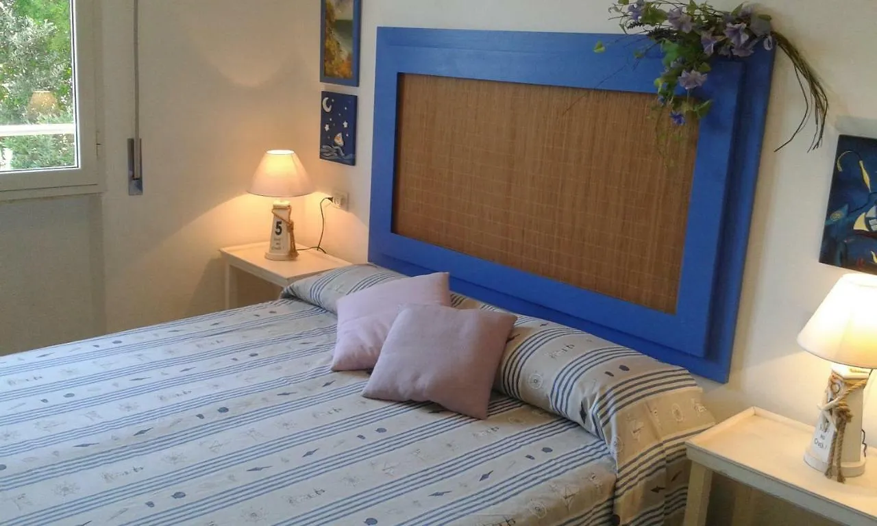 La Scappatoia Villa Cavo 0*,  İtalya